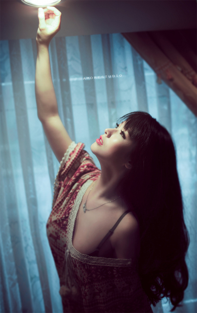 驅(qū)魔道長安妮